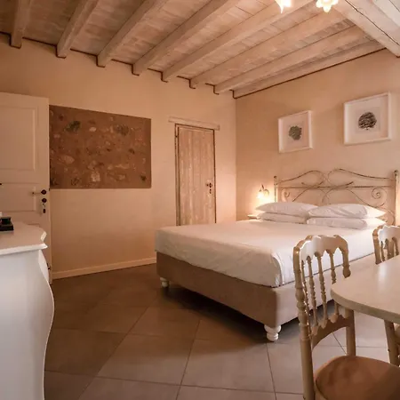 Bed & Breakfast Casal Del Pigno