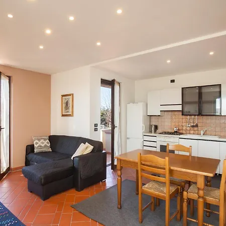 Casa Azzurra-comodo In * Peschiera del Garda