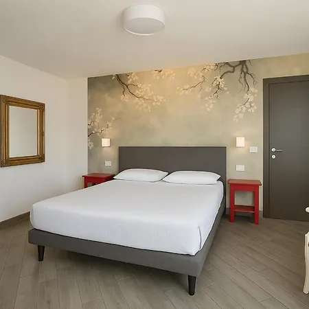 Maison d'hôtes Relais Al Porto Peschiera del Garda