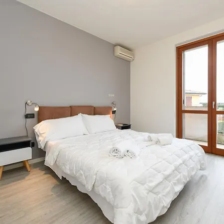 Casa Bacher Pool&gardenprivate&2,5kilometri To Center * Peschiera del Garda