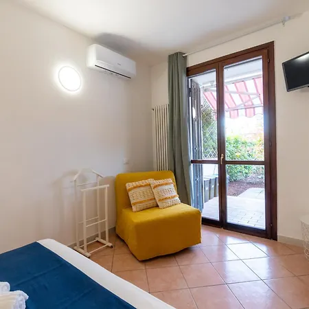 Dimora Anisa Apartment *