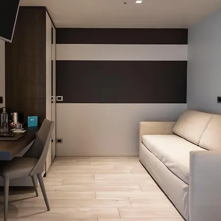 Vision 4*