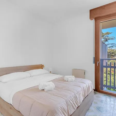 200mt - Flower With Pool & Tennis Apartment