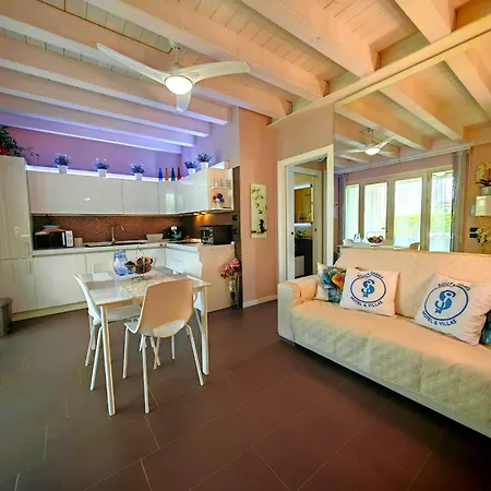 Apartment Sg Family - Casa Aleandra Peschiera del Garda
