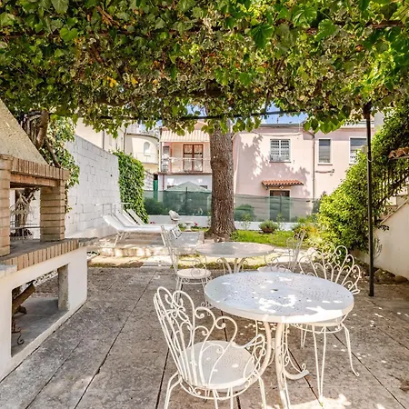 Magnolia Apartments, Di Garda Apartment *