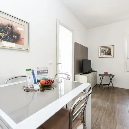 Mgh - Rosa Apartment *