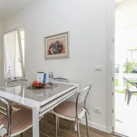 Mgh - Rosa Apartment Peschiera del Garda