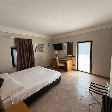 Bel Sito Peschiera Hotel