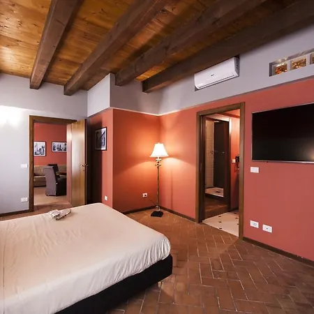 Apartamento Osteria Luxury Peschiera del Garda