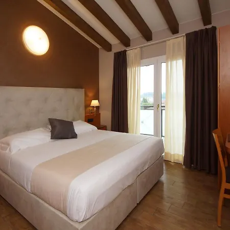 Hotel Clarin 14 By Dori 3*