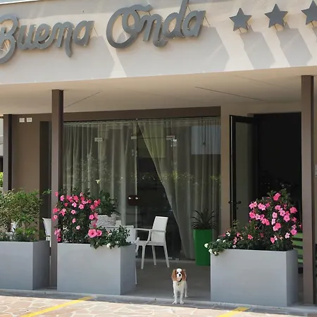 Hotel Hotel Buena Onda 3*