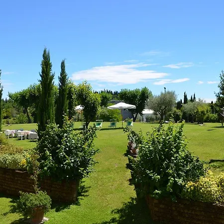 Olioso Hotel 3*
