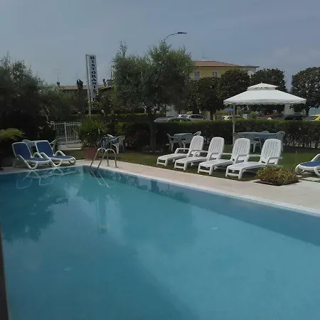 Cristallo 2* Peschiera del Garda