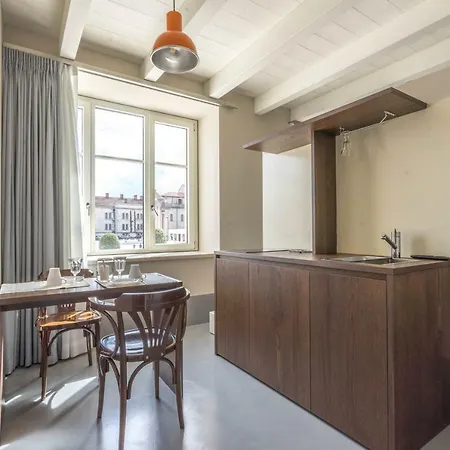 Cabanon Urban Appartement Peschiera del Garda