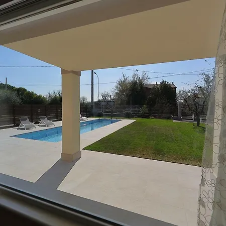 Villa Zarina - Zavillas - Up To 12 People *