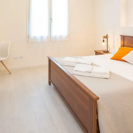 Family House Bivio Holiday home Peschiera del Garda