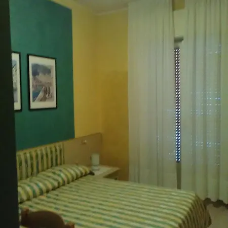 Cristallo Hotel 2*