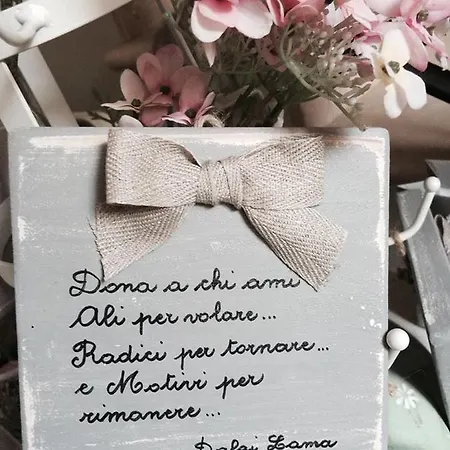 La Casa Bianca Bed & Breakfast