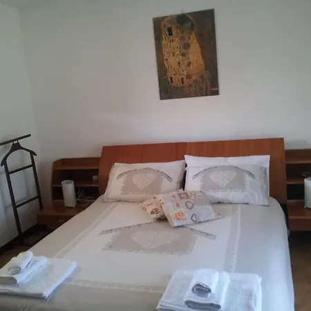 La Casa Bianca Bed & Breakfast *