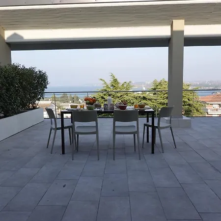 Homingarda - Fine Apartment Peschiera del Garda