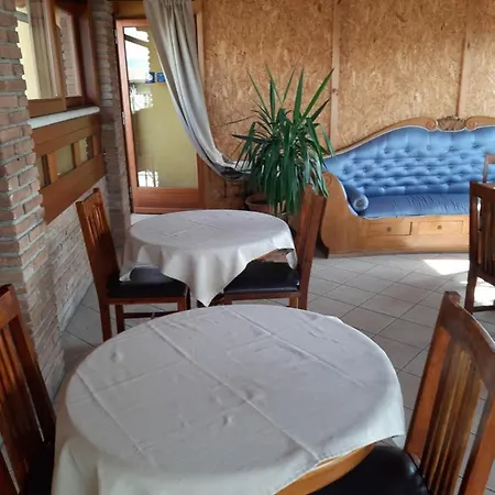 Sweet House Only Rooms * Peschiera del Garda