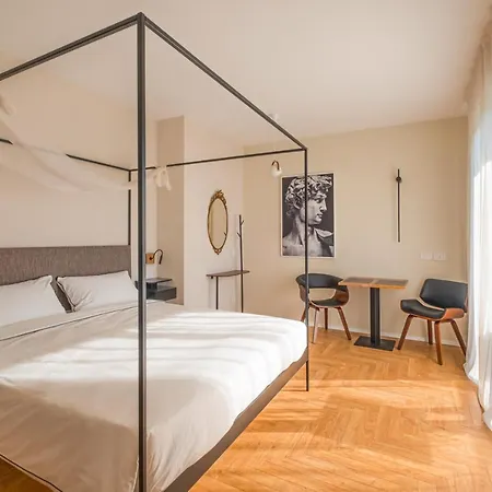 Guest house Plaza Di Garda *