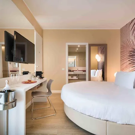 Hotel Enjoy Garda Peschiera del Garda