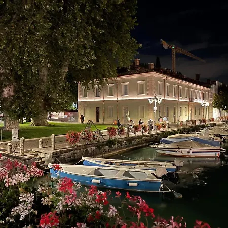 Dimora Di Charme Rooms&apartments Appartamento Peschiera del Garda