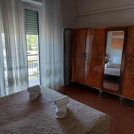 Acomodação com café da manhã  Vittoria Peschiera *