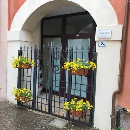 Kindly Roberta Centro Storico Peschiera,lago Relax Holiday home Peschiera del Garda