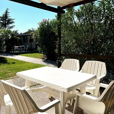 San Benedetto Relais Acampamento