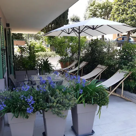 Casa de hóspedes Il Nido Degli Usignoli Peschiera del Garda