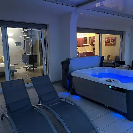 Luxury La Finestra Sul Peschiera del Garda