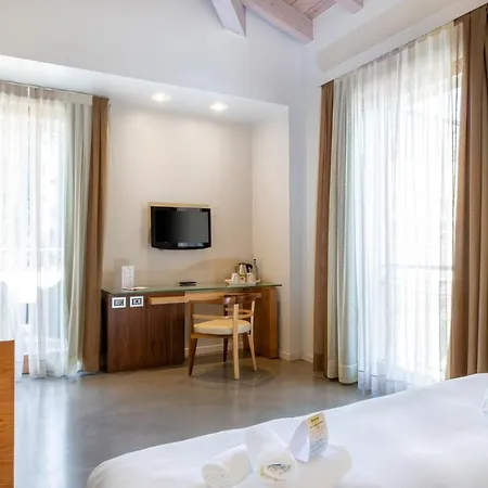 The Ziba & Hotel
