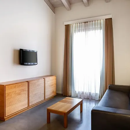 Hotel The Ziba & 4*