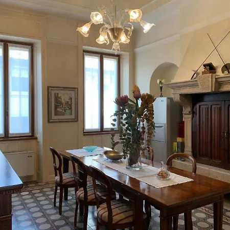 Casa vacanze Residenza Porta Brescia *
