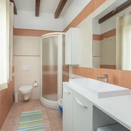 Zanina Apartment *
