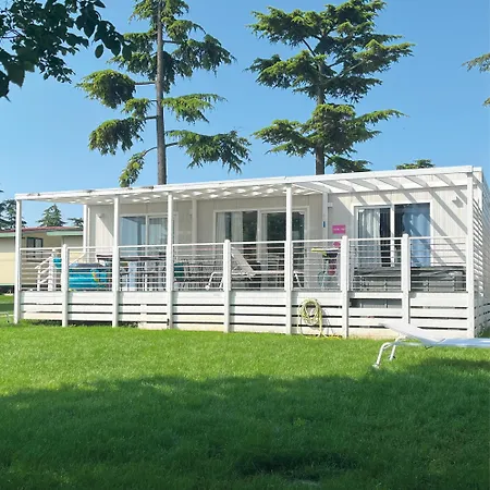 Acampamento San Benedetto Relais Peschiera del Garda