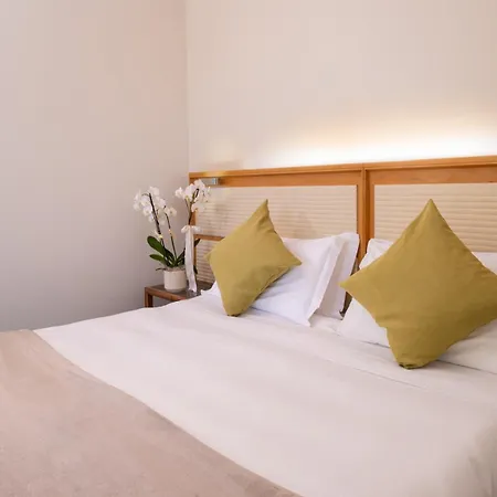 The Ziba & Hotel 4*