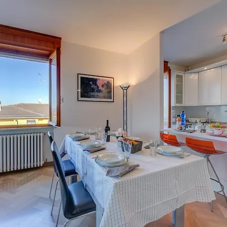 Casa Di Paola - Happy Apartment Peschiera del Garda