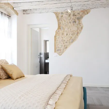Dimora Di Charme Rooms&apartments *