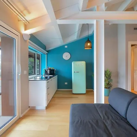 Canal View Loft In The Heart Of Appartamento *