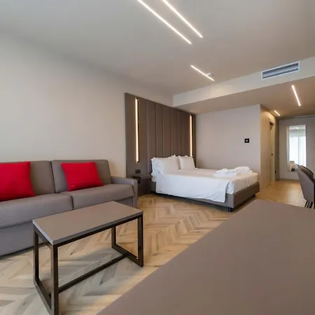 Aparthotel Aurora 3*
