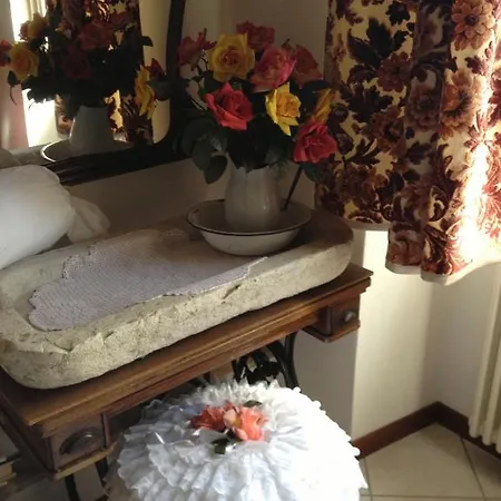 Bed & Breakfast Ristorante Vecchia Broglie *
