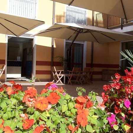 Ferretti Garda Palace Aparthotel Peschiera del Garda