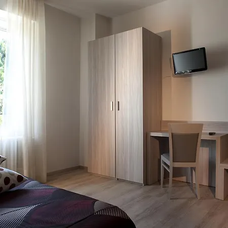 Hotel Valentina 2*