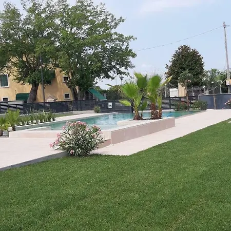 Una Terrazza Sul Lago A03 * Peschiera del Garda