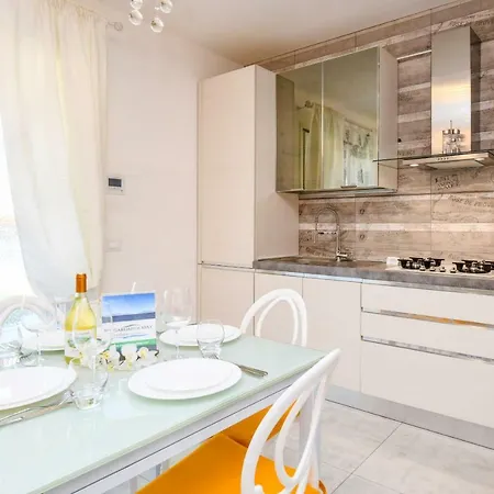 Una Terrazza Sul Lago A03 Apartment Peschiera del Garda