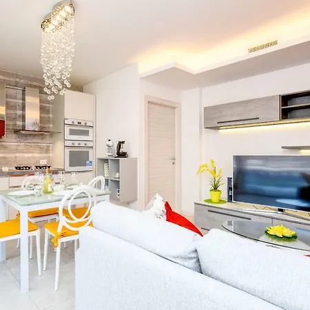 Una Terrazza Sul Lago A03 Apartment Peschiera del Garda