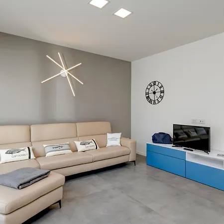 Villetta Dolci Luxury Chalet Peschiera del Garda